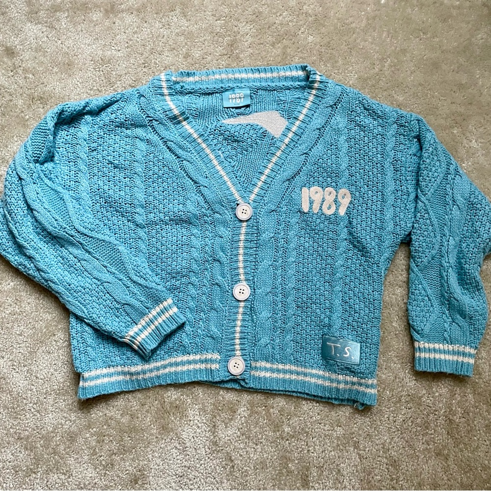 1989 (Taylor’s Version) Cardigan - Official Taylor Swift